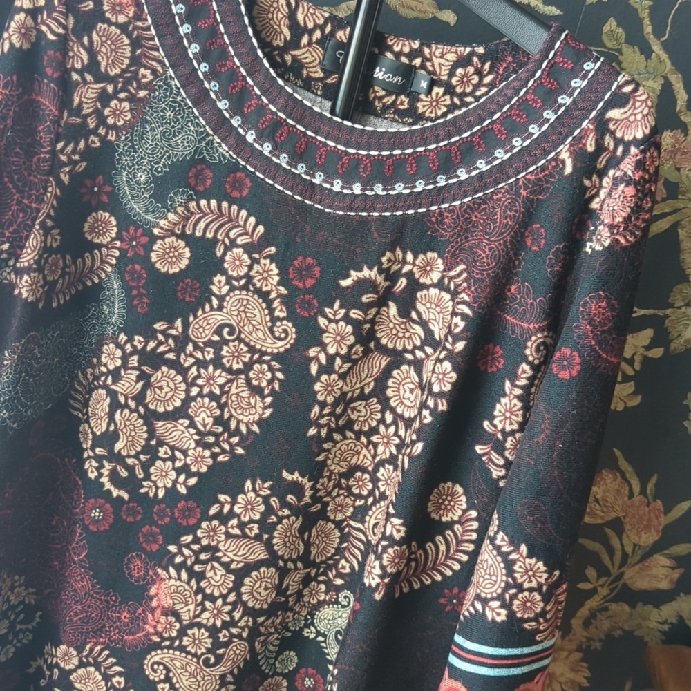 Creation Paisley Abstract Print Tunic Blouse Scoop Neck Stitched Embellishment M - Picture 2 of 7